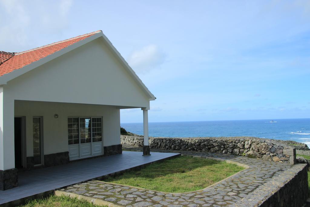 Casas da Cascata Lajes das Flores Quarto foto